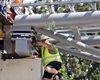Přesun mostní konstrukce lávky na pilíře, 1.6.2022