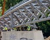 Přesun mostní konstrukce lávky na pilíře, 1.6.2022
